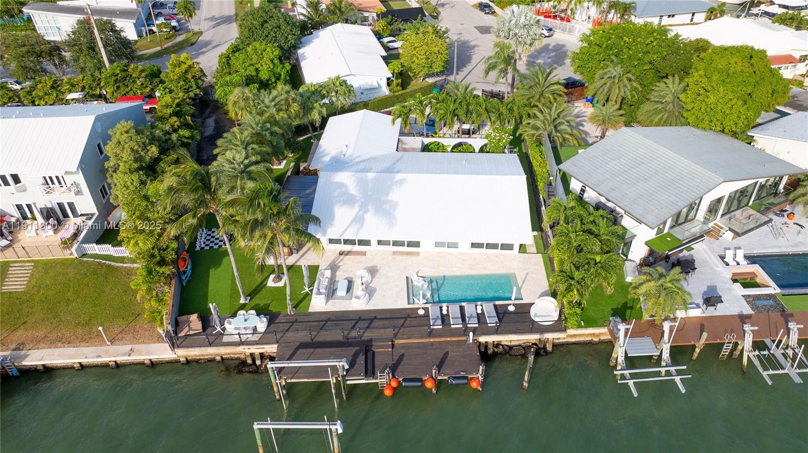 BAY CREST SEC 2 - Residential