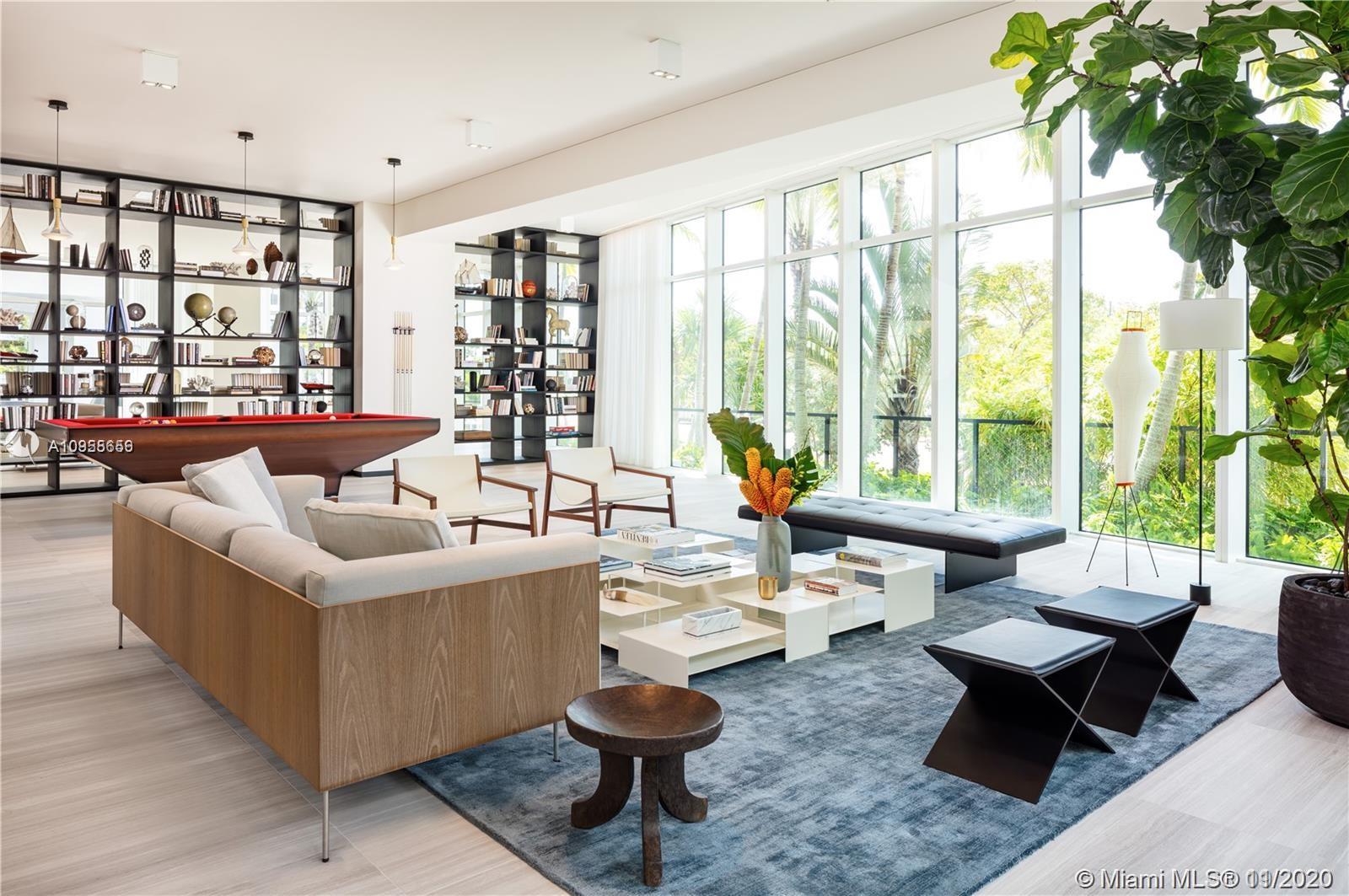 The Ritz-Carlton Residence - Residential