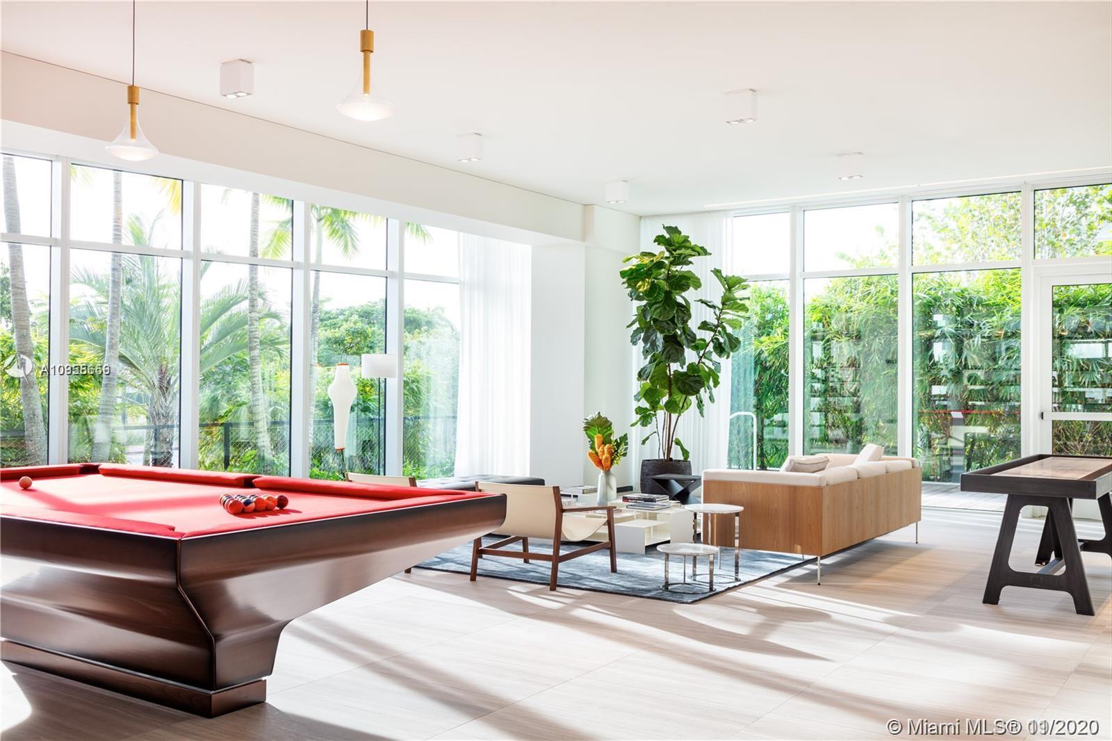 The Ritz-Carlton Residence - Residential