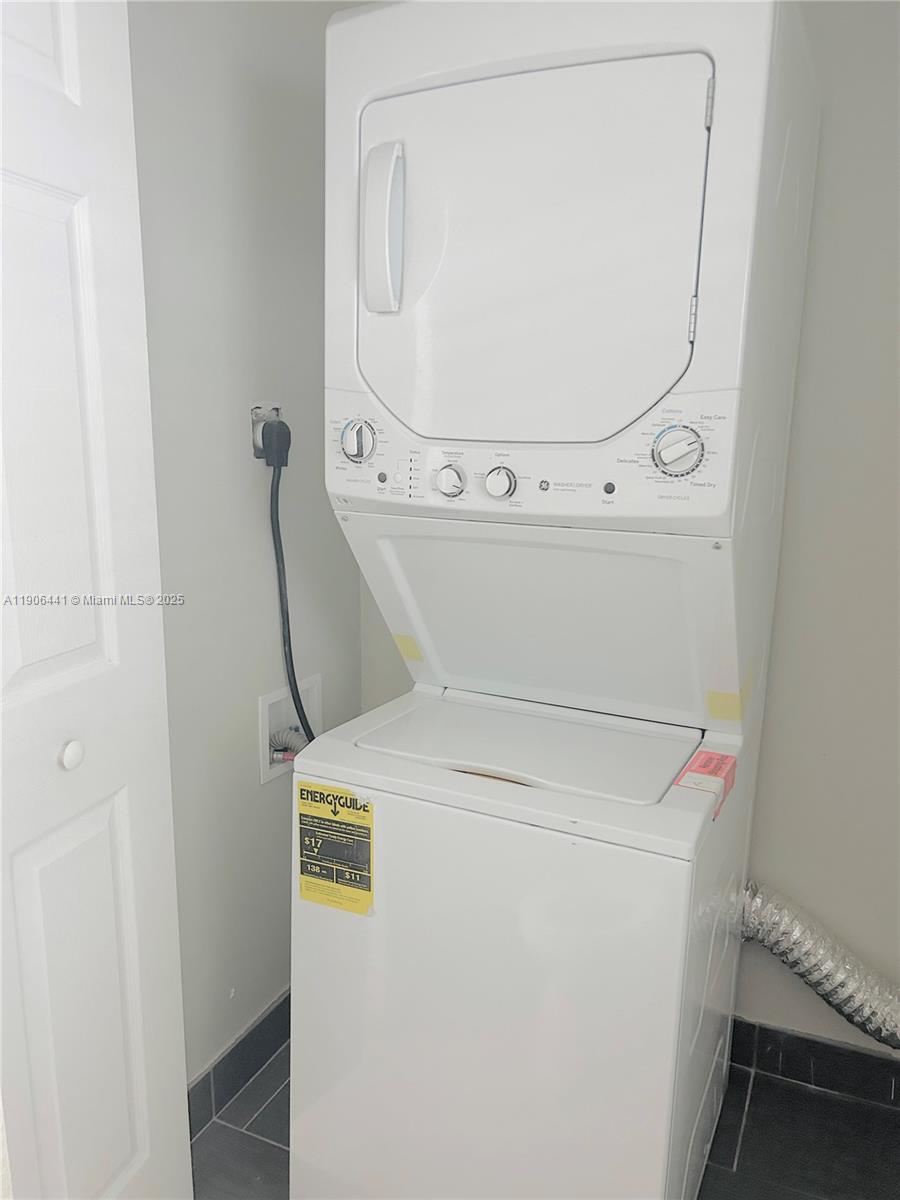 MONTEREY PARK - Residential Lease