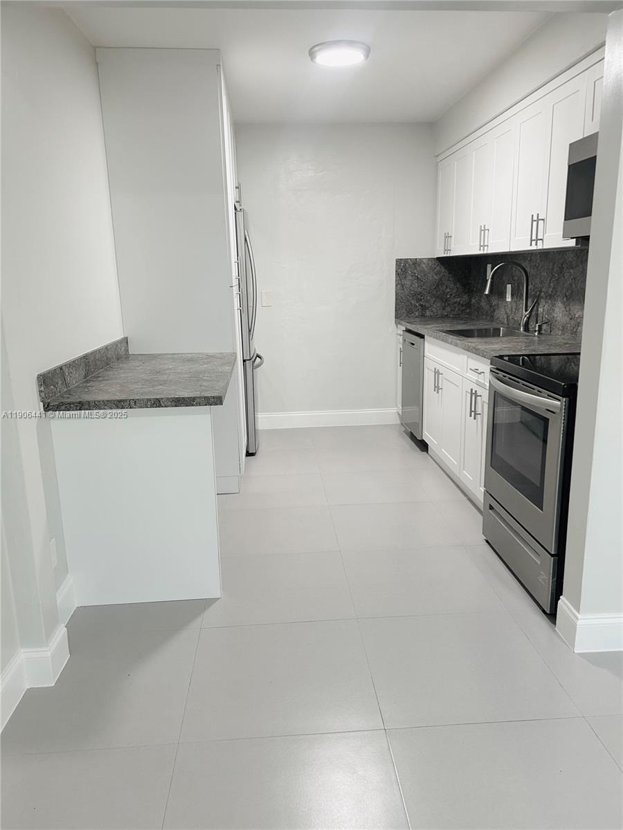 MONTEREY PARK - Residential Lease