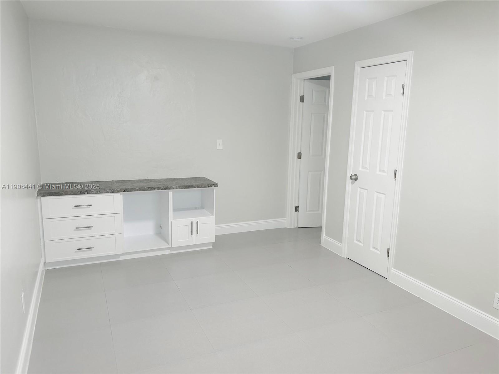 MONTEREY PARK - Residential Lease