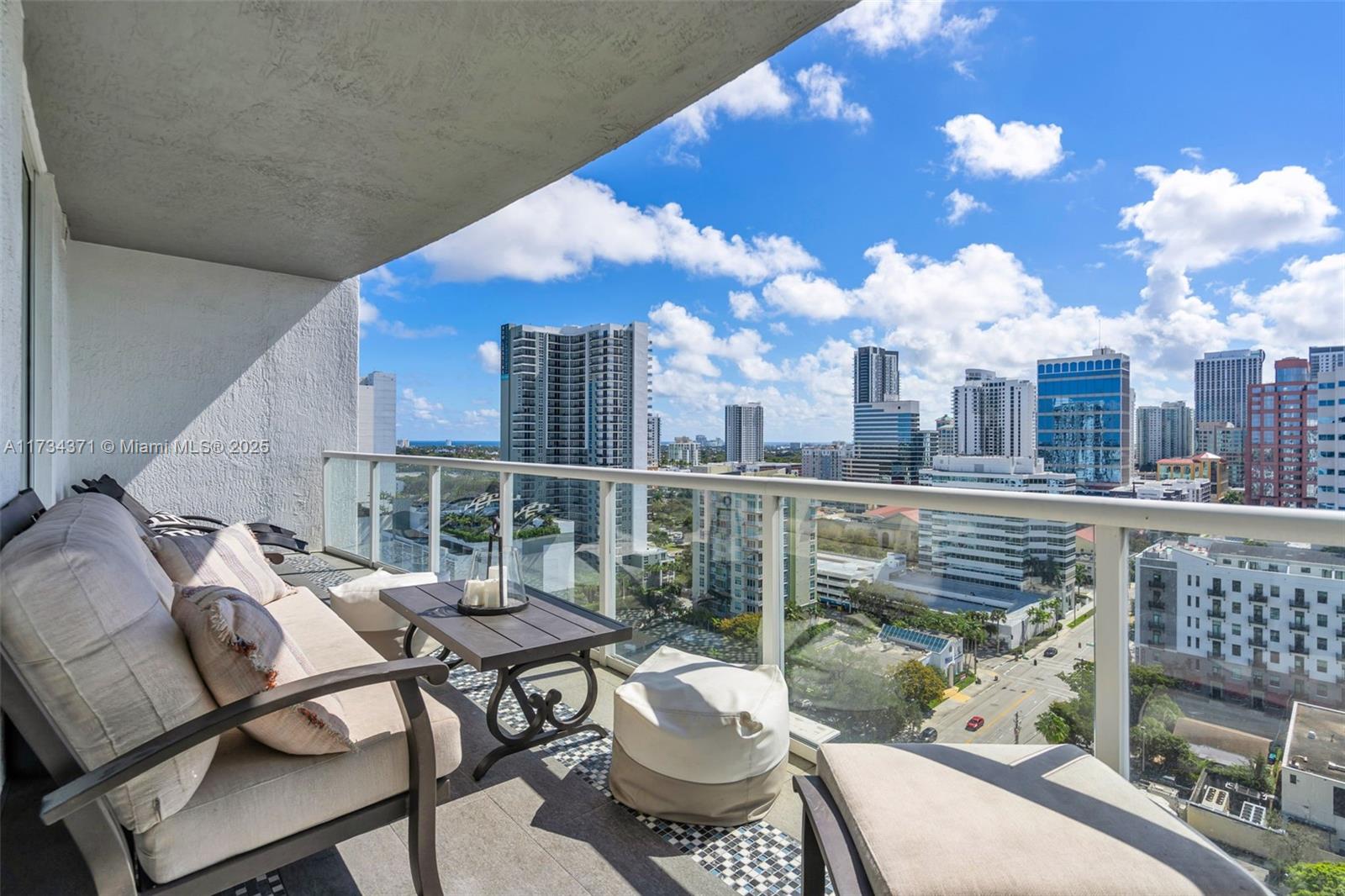 STRADA 315 CONDO - Residential