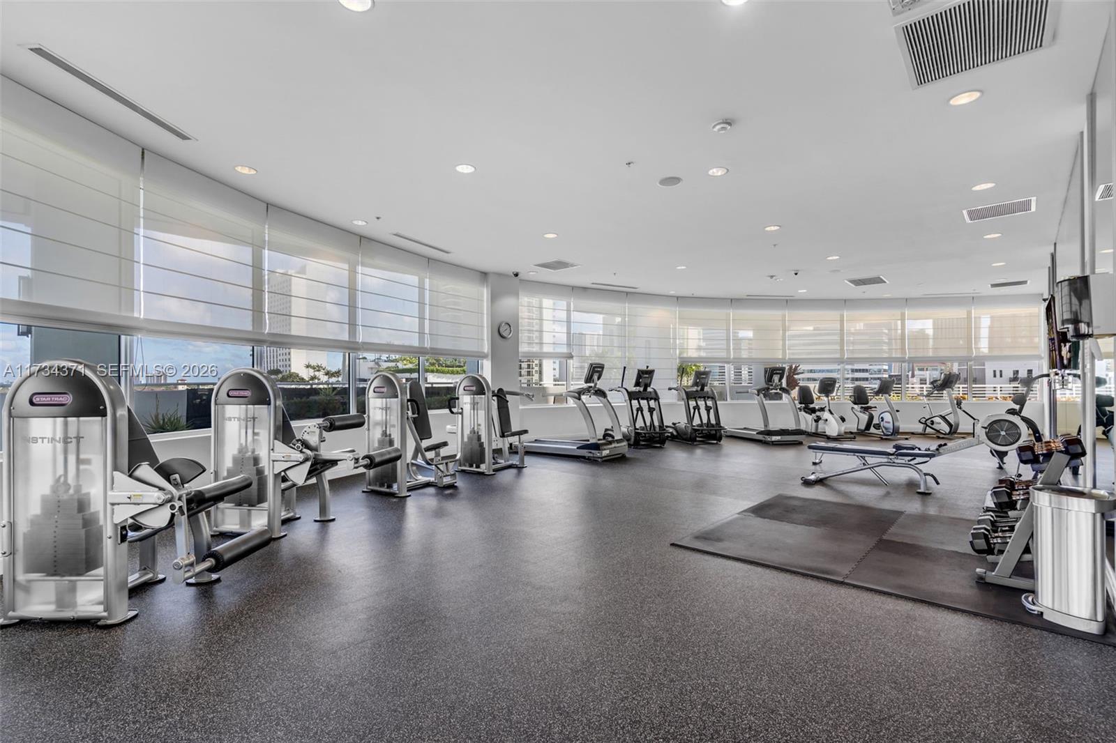 STRADA 315 CONDO - Residential