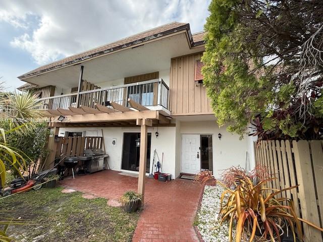 Rental Property at 6845 Nw 169th St 41C, Hialeah, Miami-Dade County, Florida - Bedrooms: 3 
Bathrooms: 3  - $3,000 MO.