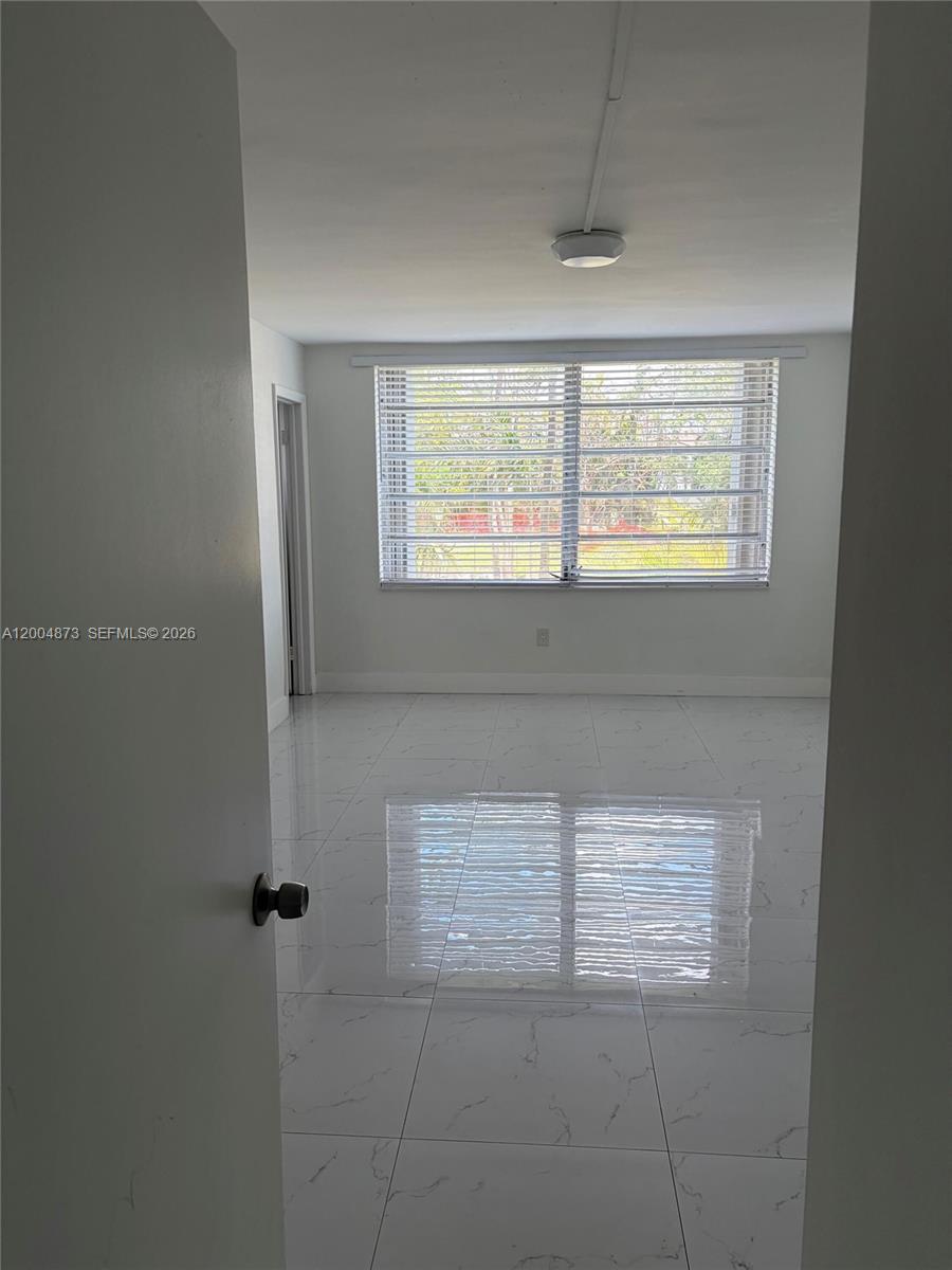 ROLLING GREEN CONDO D - Residential