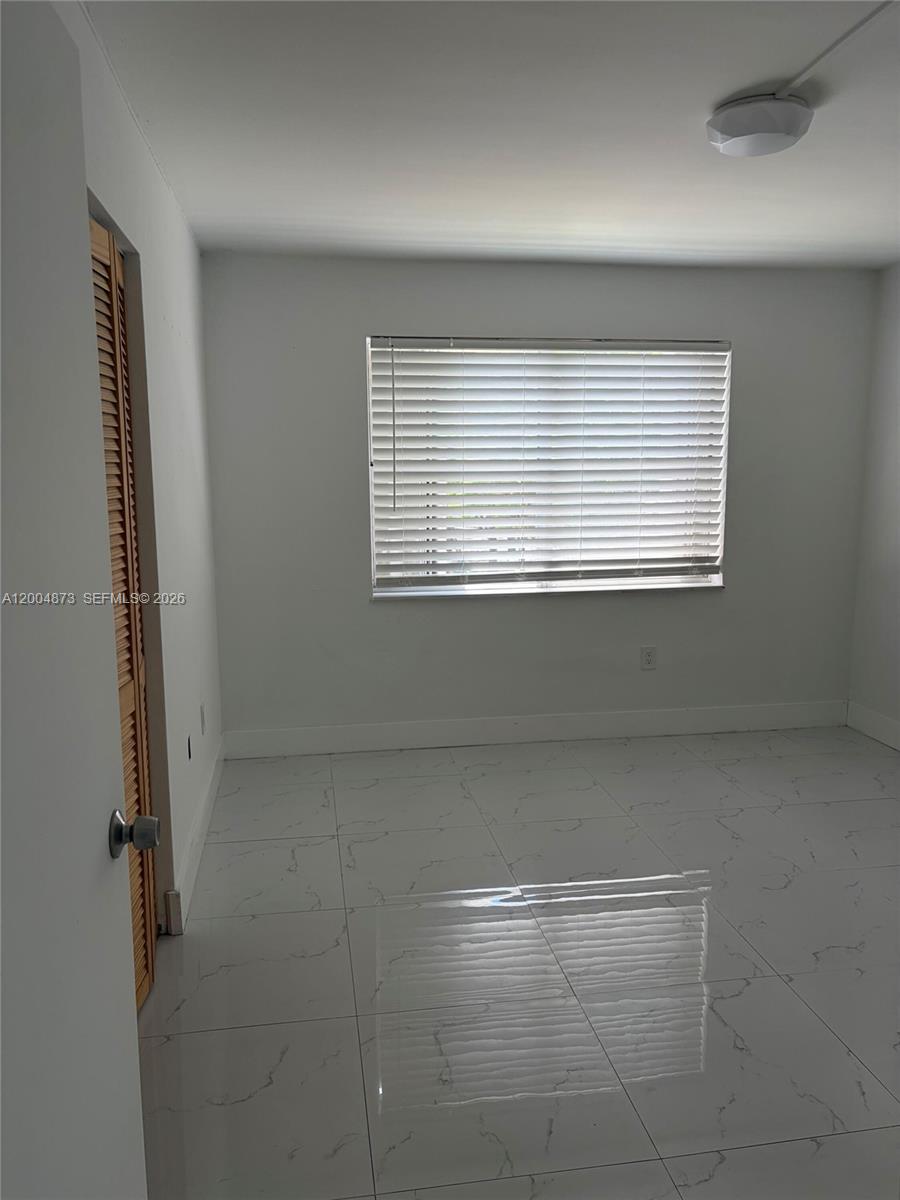 ROLLING GREEN CONDO D - Residential