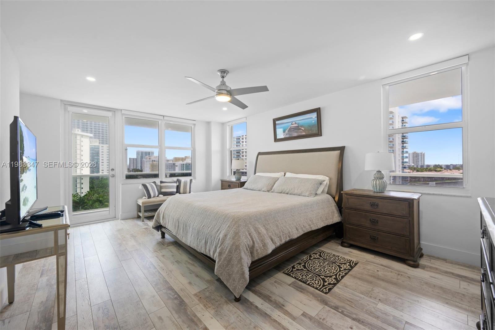 SEA AIR TOWERS CONDO - Residential Lease