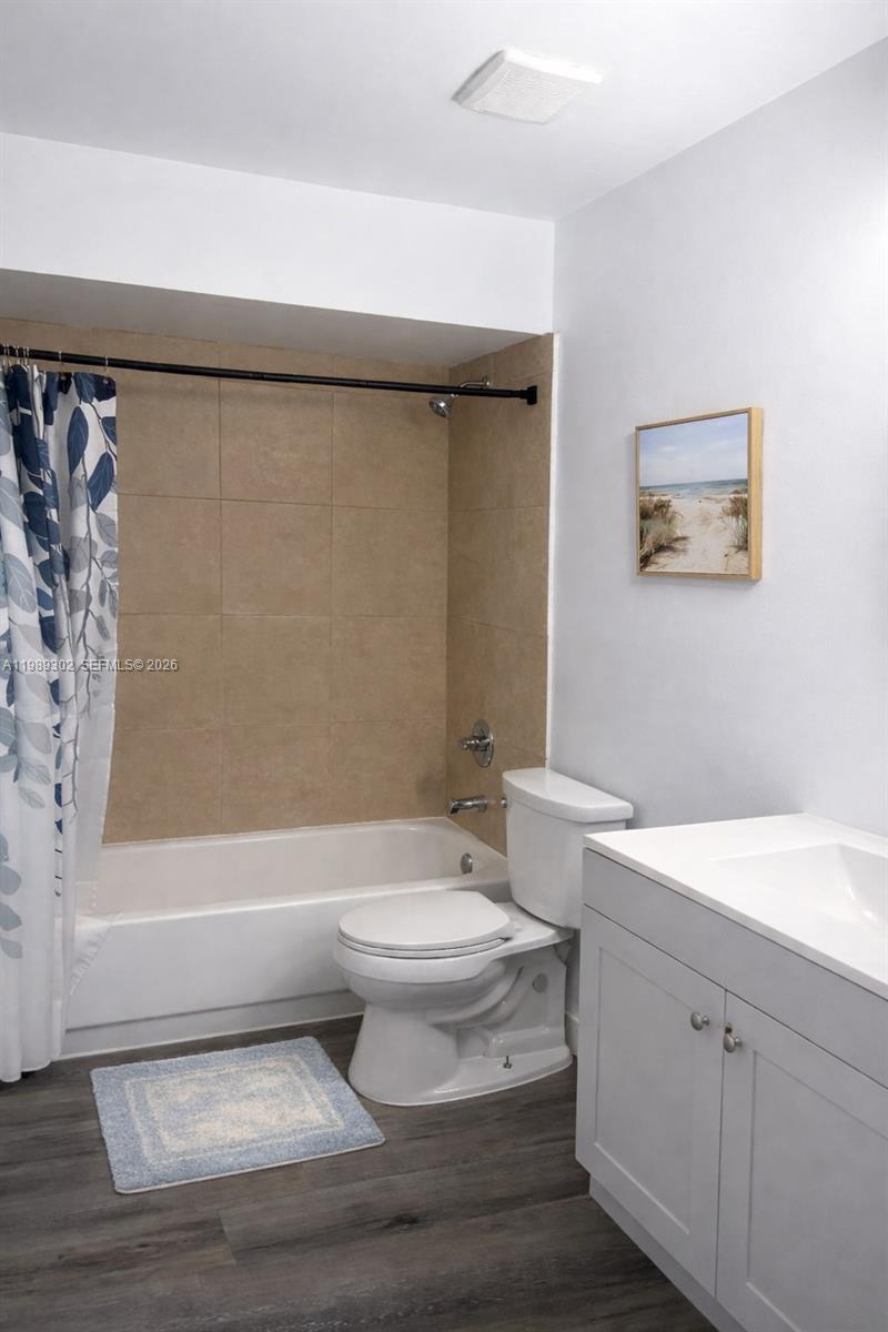 EAST WIND LAKE VILLAGE - Residential Lease