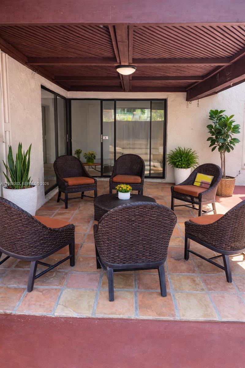 EAST WIND LAKE VILLAGE - Residential Lease