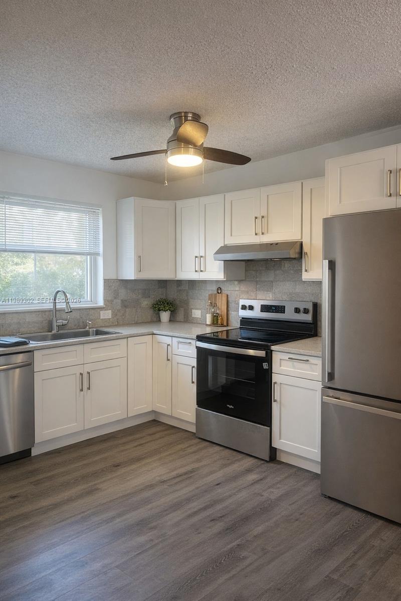 EAST WIND LAKE VILLAGE - Residential Lease