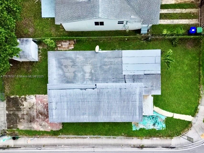 CRESTWOOD - Residential