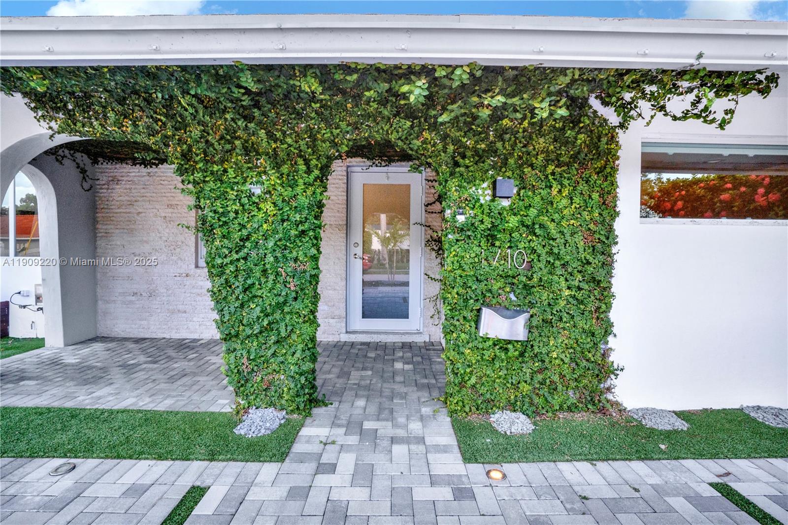 SAWTOTT SUB - Residential