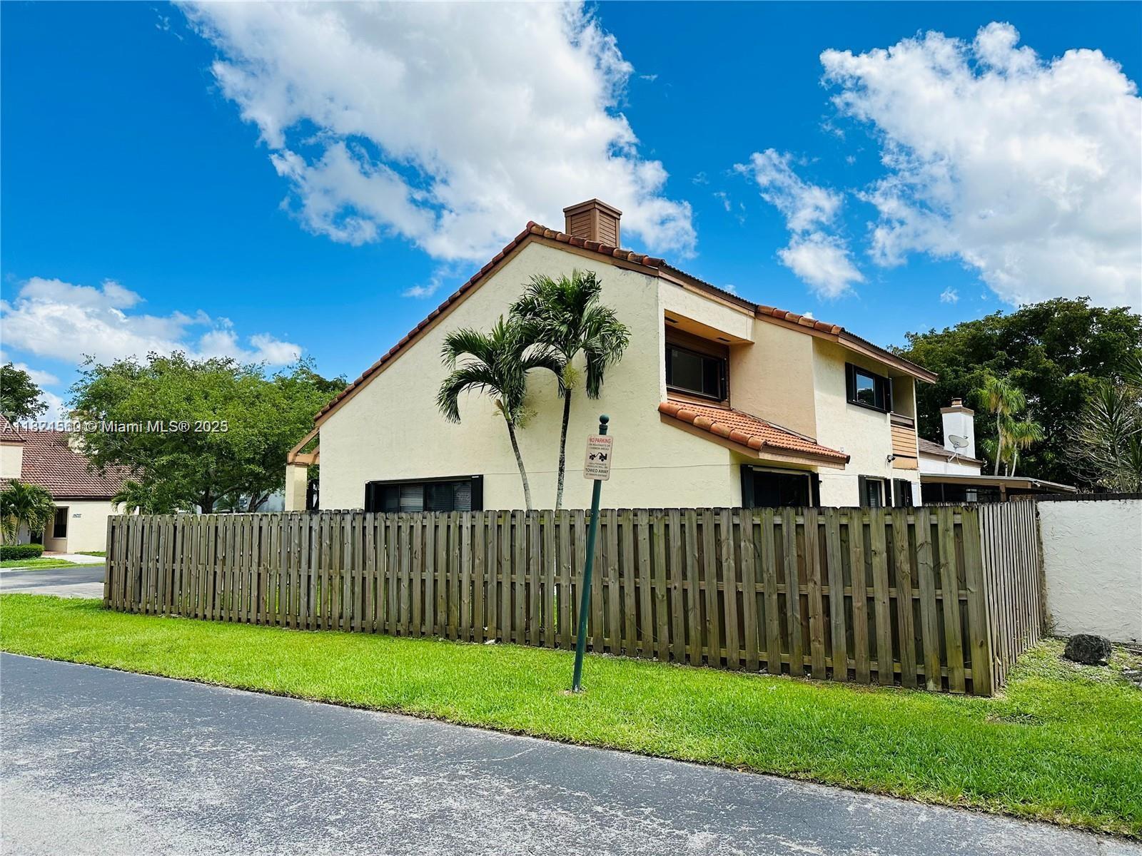 15038 SW 89th Terr Rd .