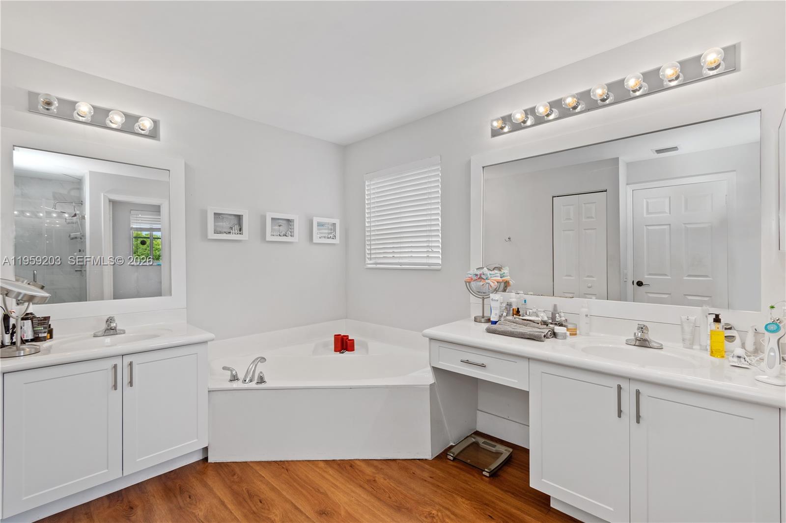 SECTOR 2-PARCELS 9 & 10 - Residential