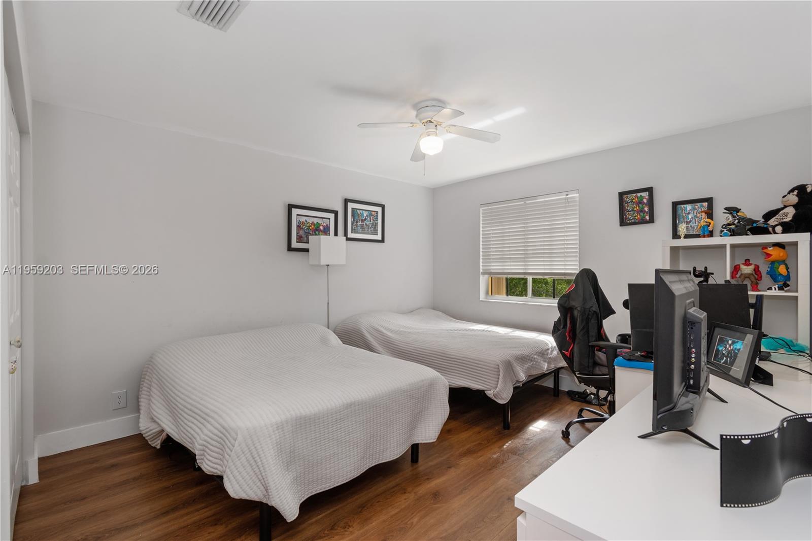 SECTOR 2-PARCELS 9 & 10 - Residential