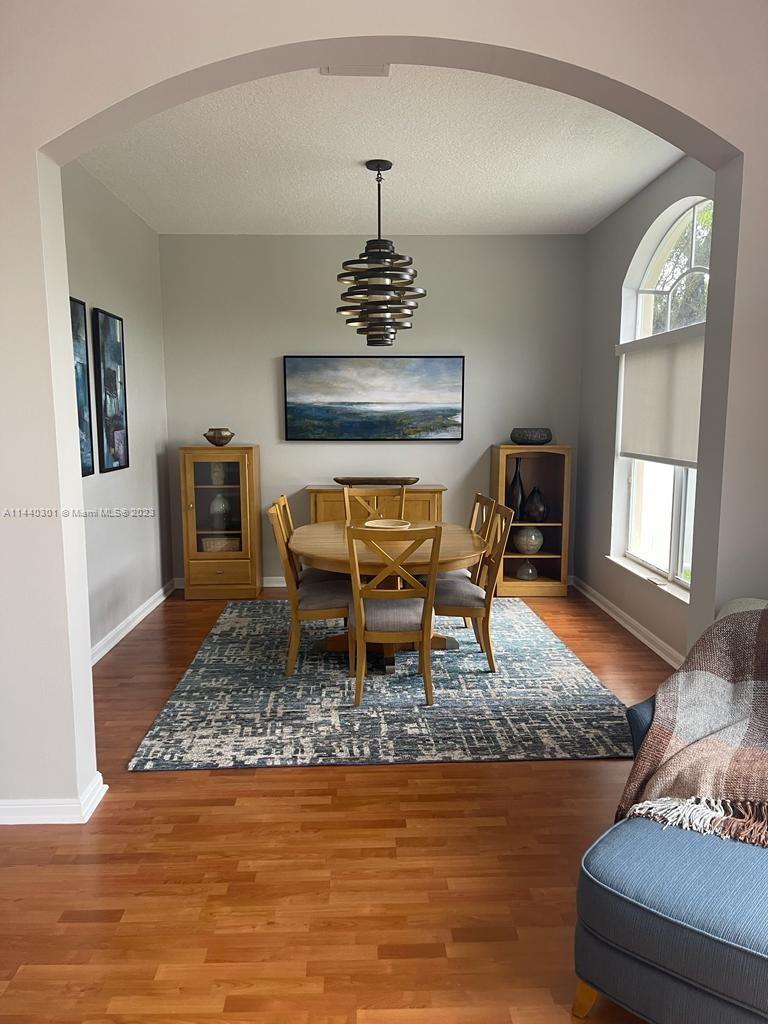 POD 7 AT MONARCH LAKES - Residential Lease