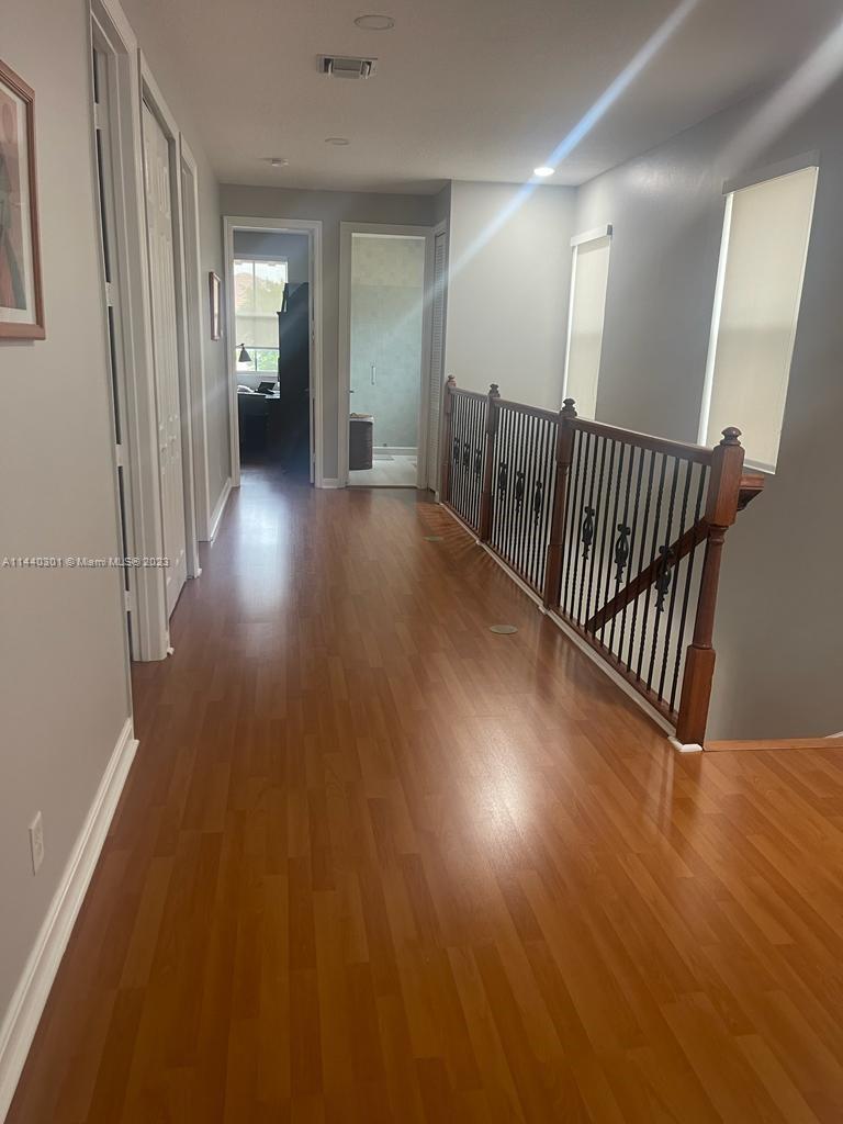 POD 7 AT MONARCH LAKES - Residential Lease