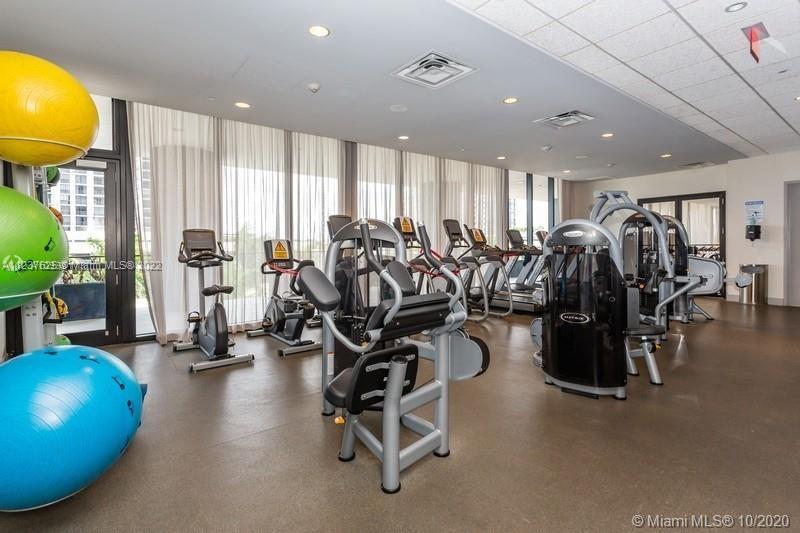 5252 PASEO CONDO - Residential Lease