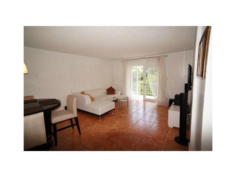 LASER CONDO - Residential Lease