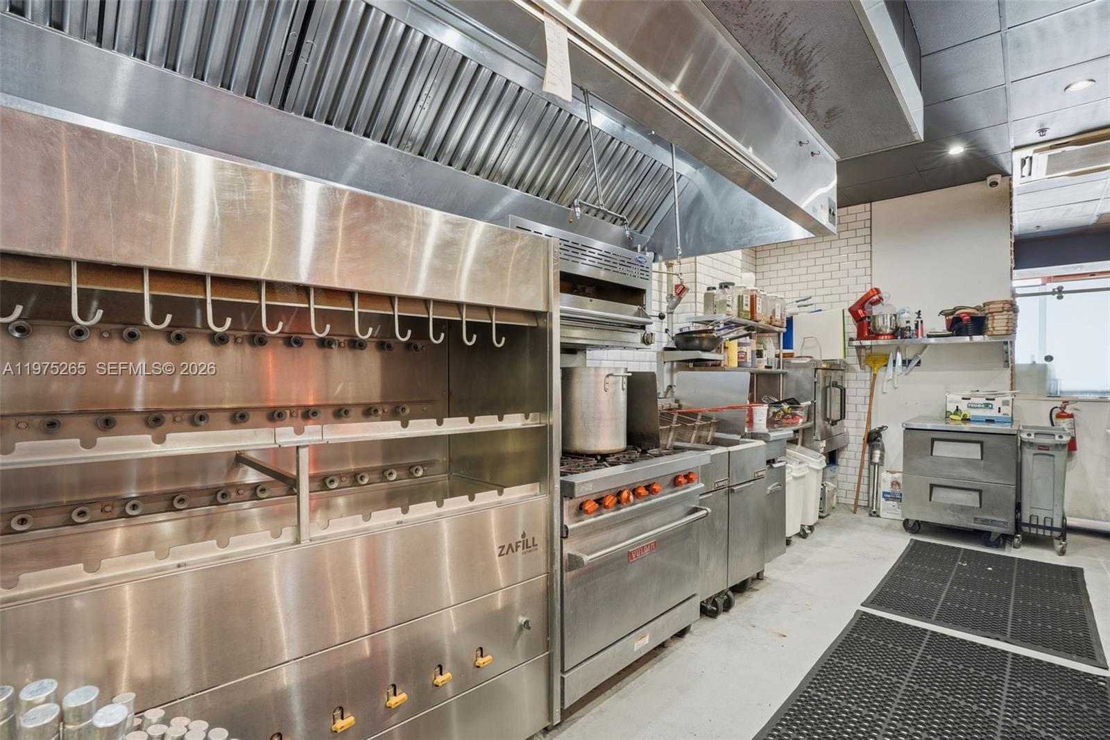 View photos, virtual tours, details...