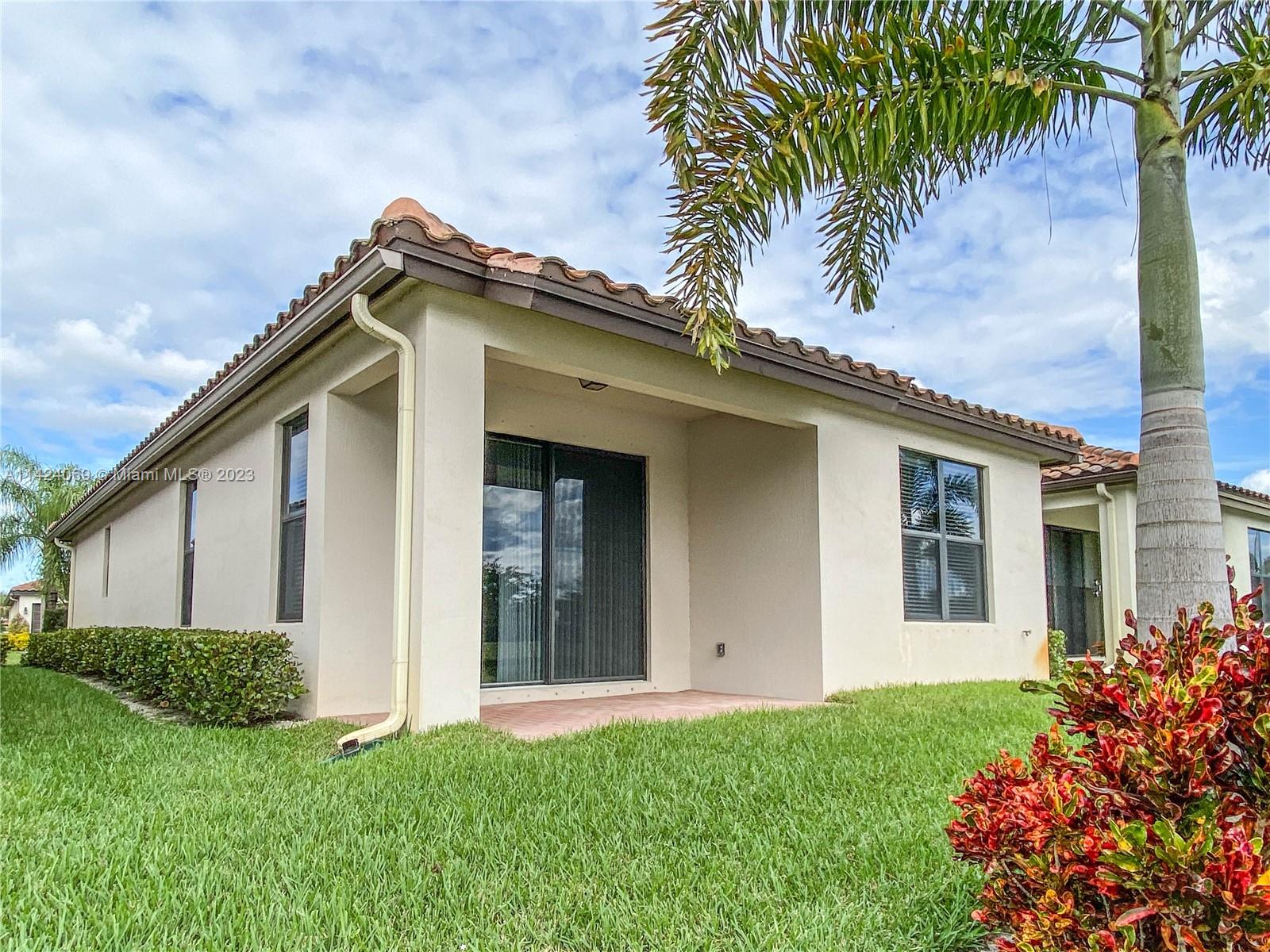 Coquina at Ave Maria Ph2 - Residential Lease