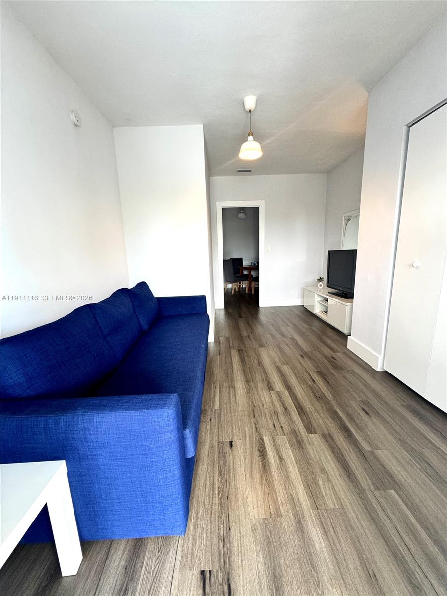 HOLLEMAN MANOR ADDN - Residential Income