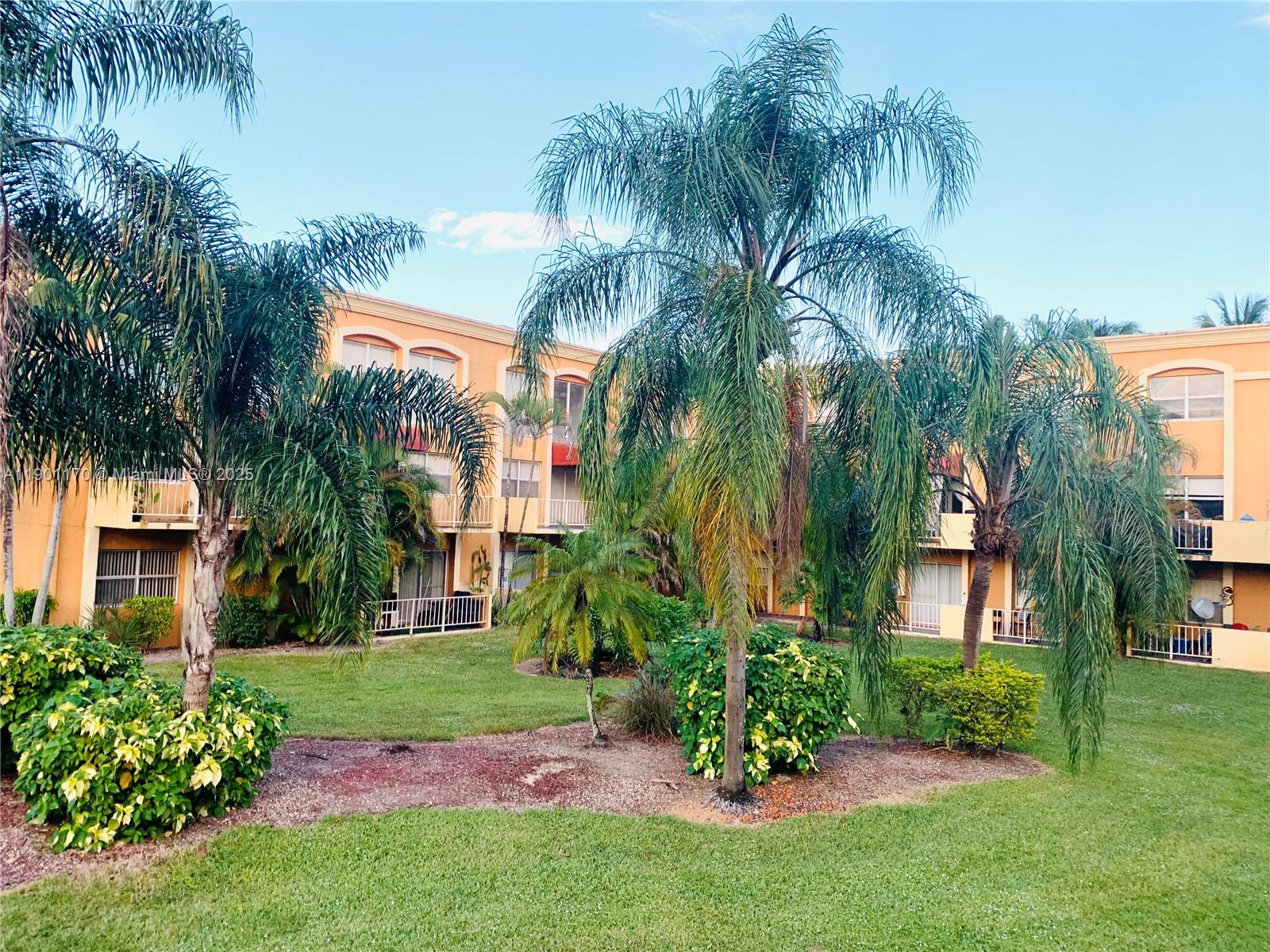 VENETIAN GARDENS AT COUNT - Residential Lease