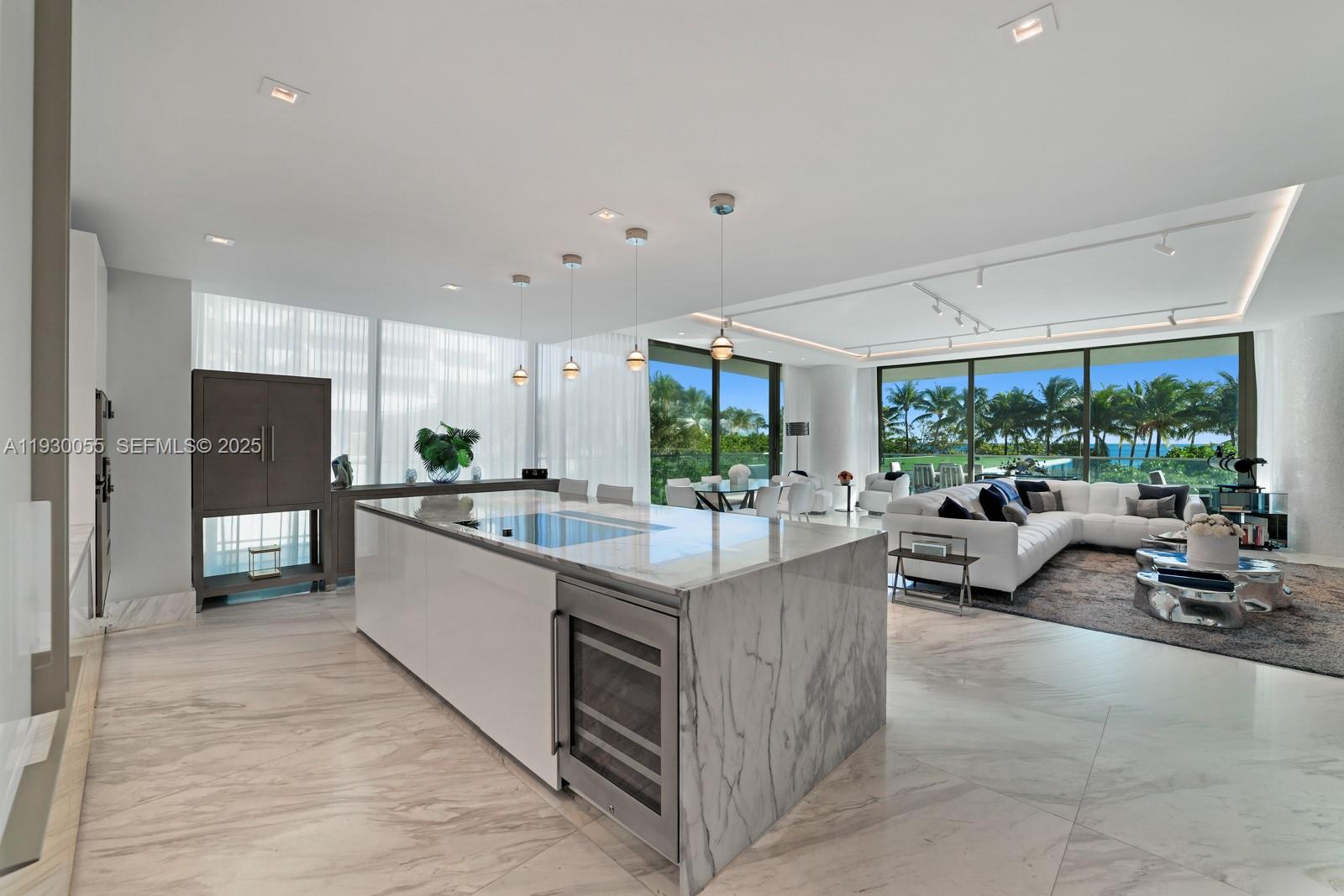 OCEANA BAL HARBOUR CONDO - Residential
