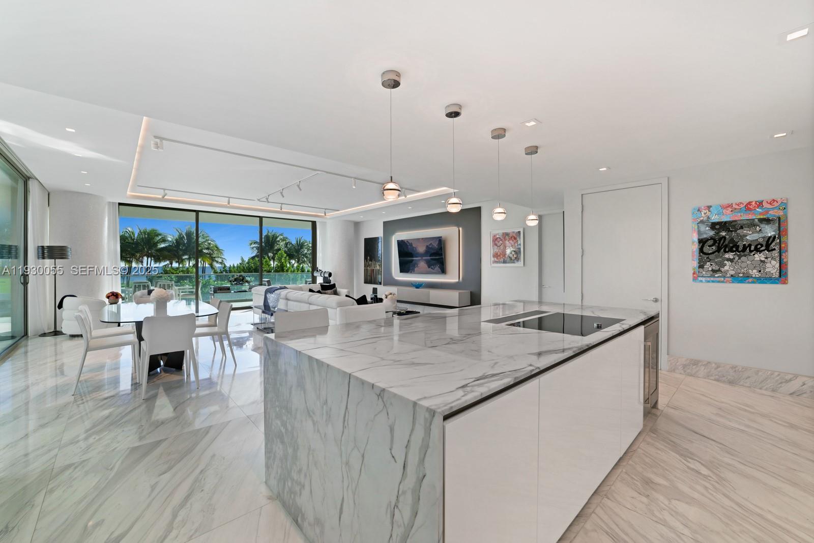 OCEANA BAL HARBOUR CONDO - Residential