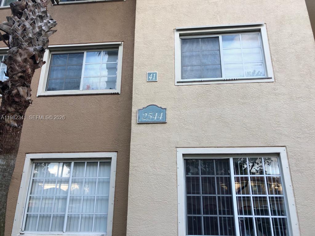 AVENTINE AT MIRAMAR CONDO - Residential Lease