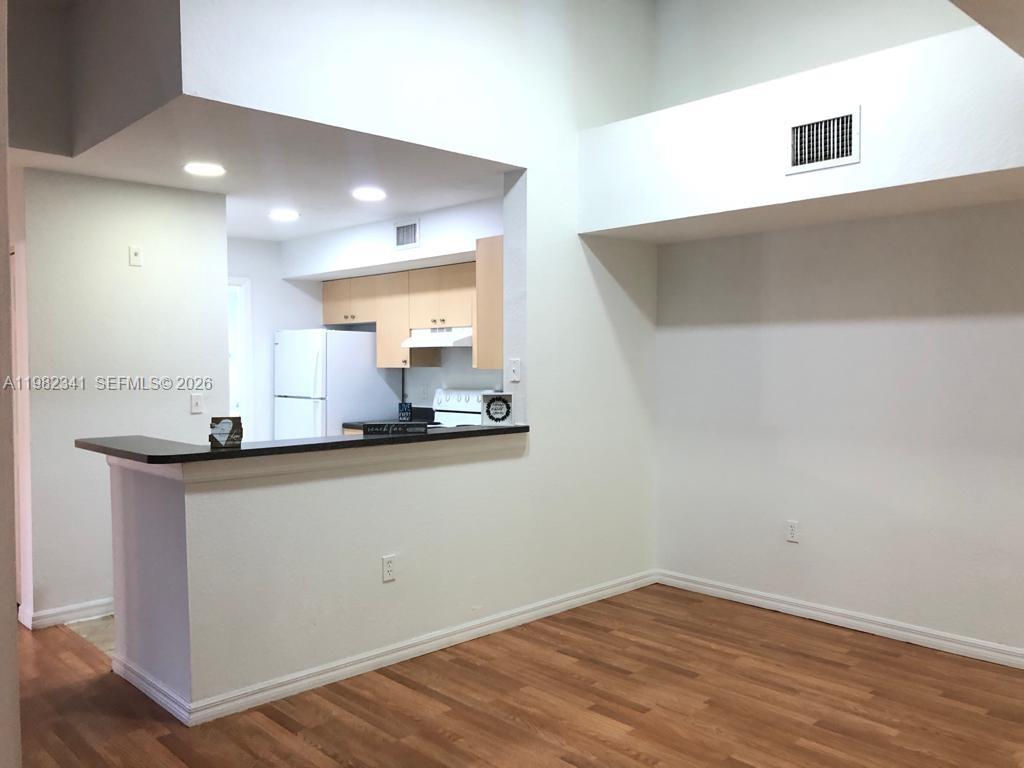 AVENTINE AT MIRAMAR CONDO - Residential Lease