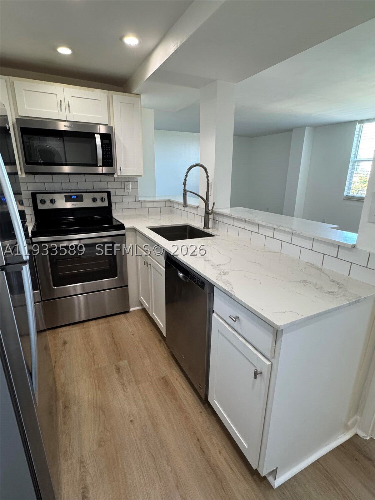 1600 SE 15th St 607