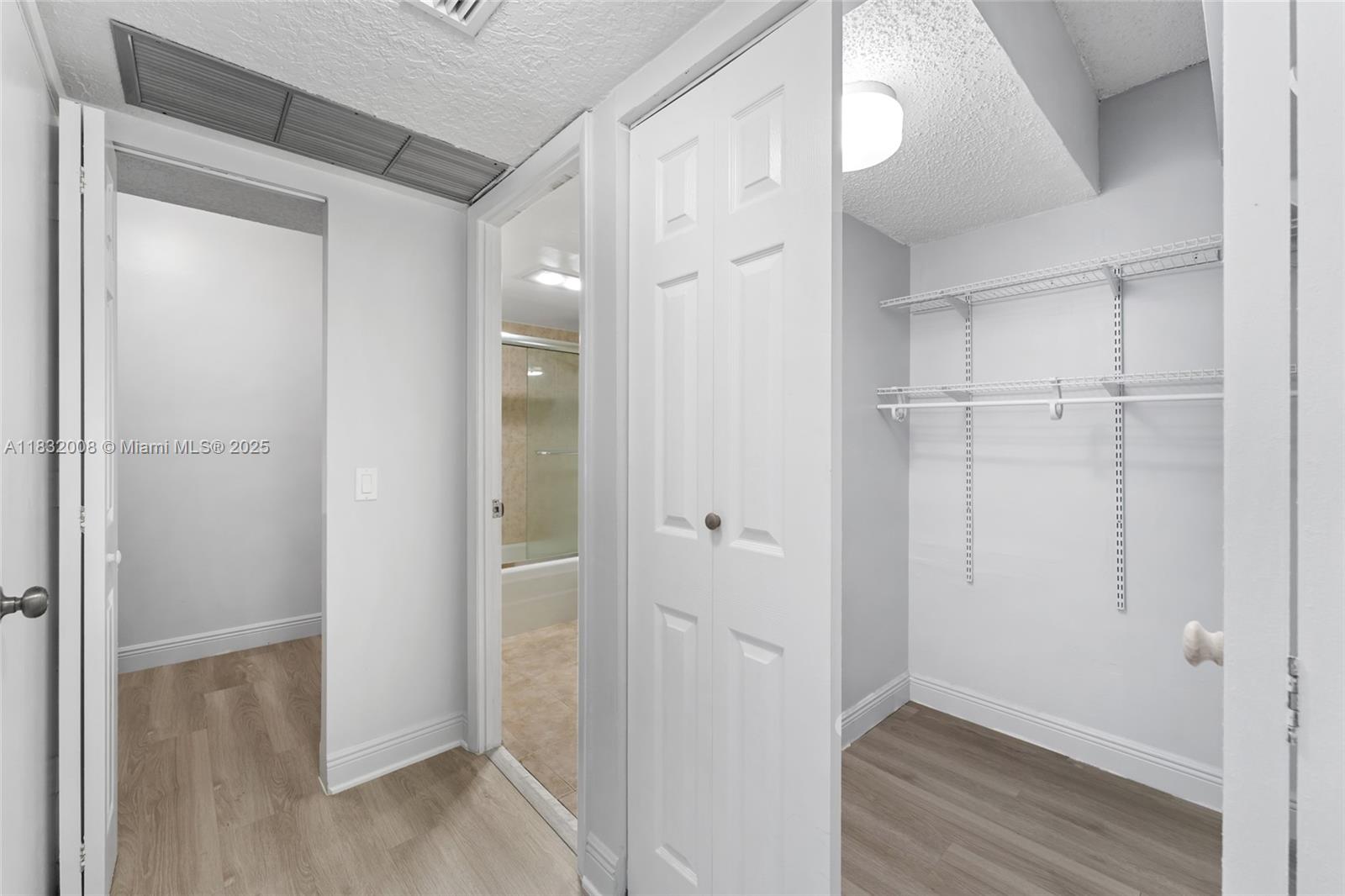 FLAMENCO CONDO TOWER I - Residential