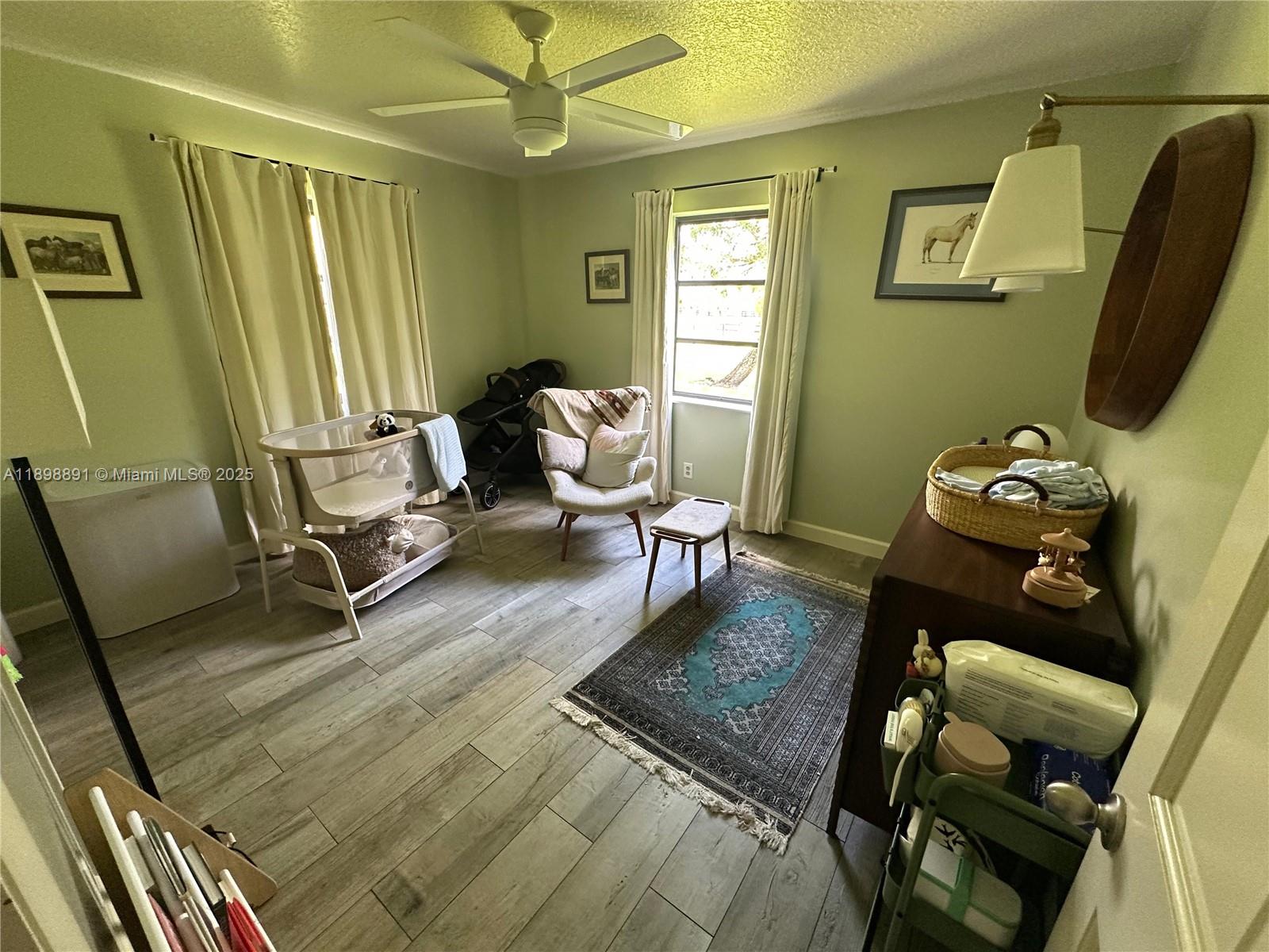 LOXAHATCHEE GROVES - Residential