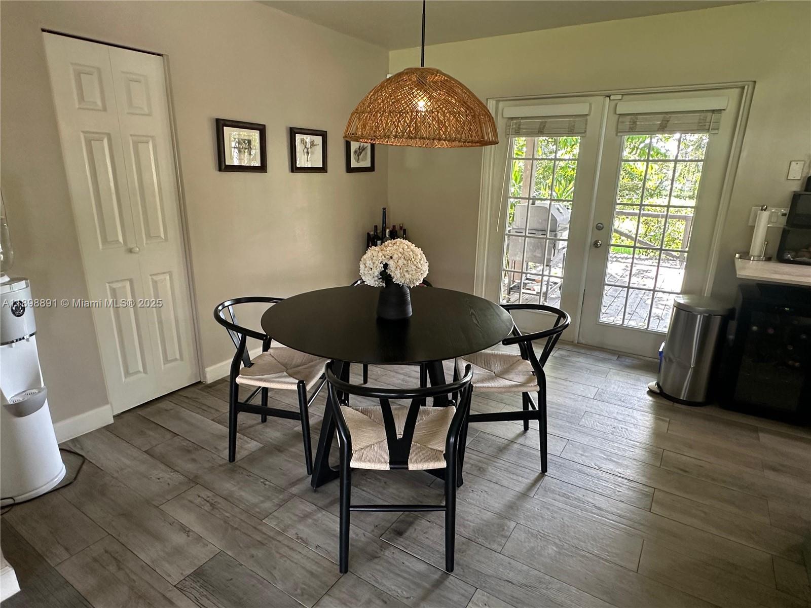 LOXAHATCHEE GROVES - Residential