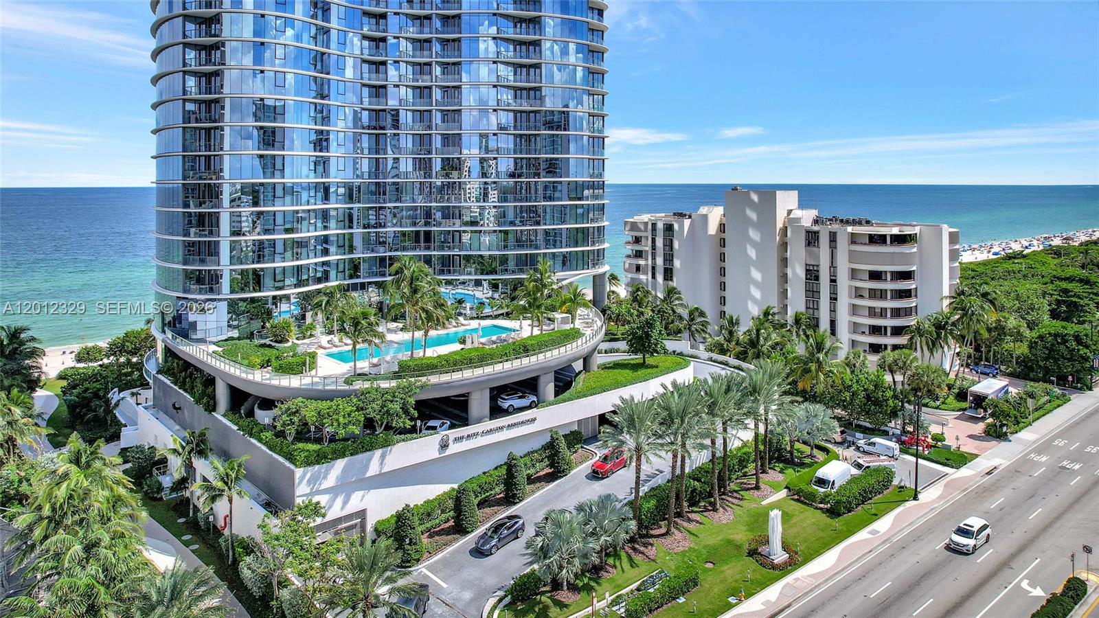 RITZ CARLTON RESIDENCES - Residential Lease