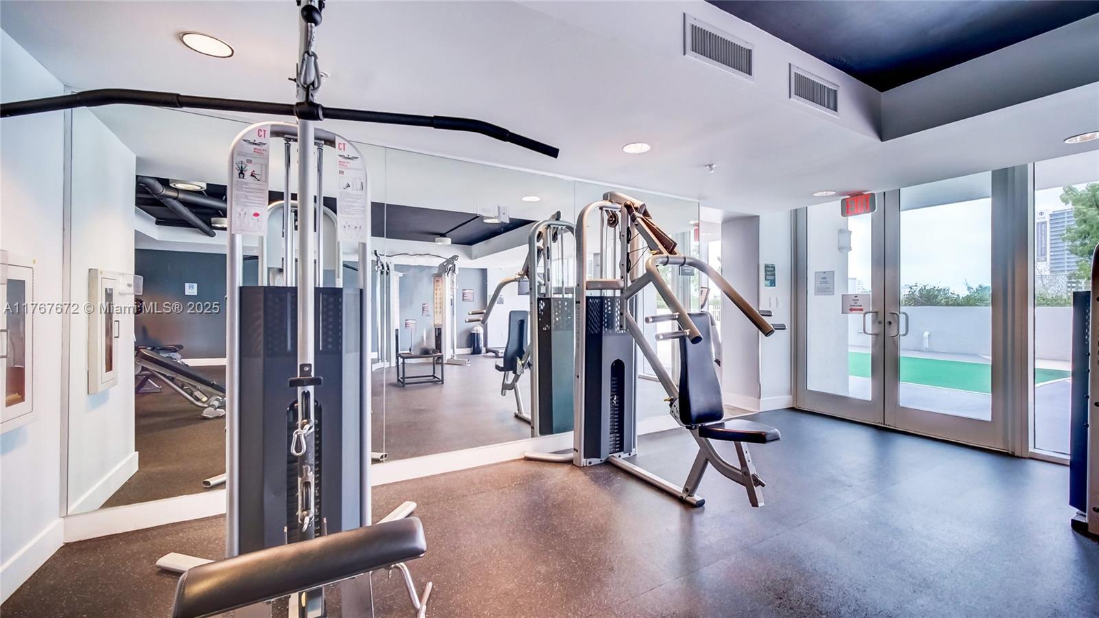 TERRAZAS RIVERPARK VILLAG - Residential