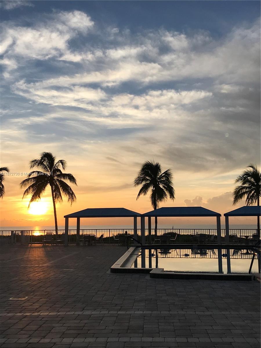 ROYAL COAST CONDO - Residential Lease