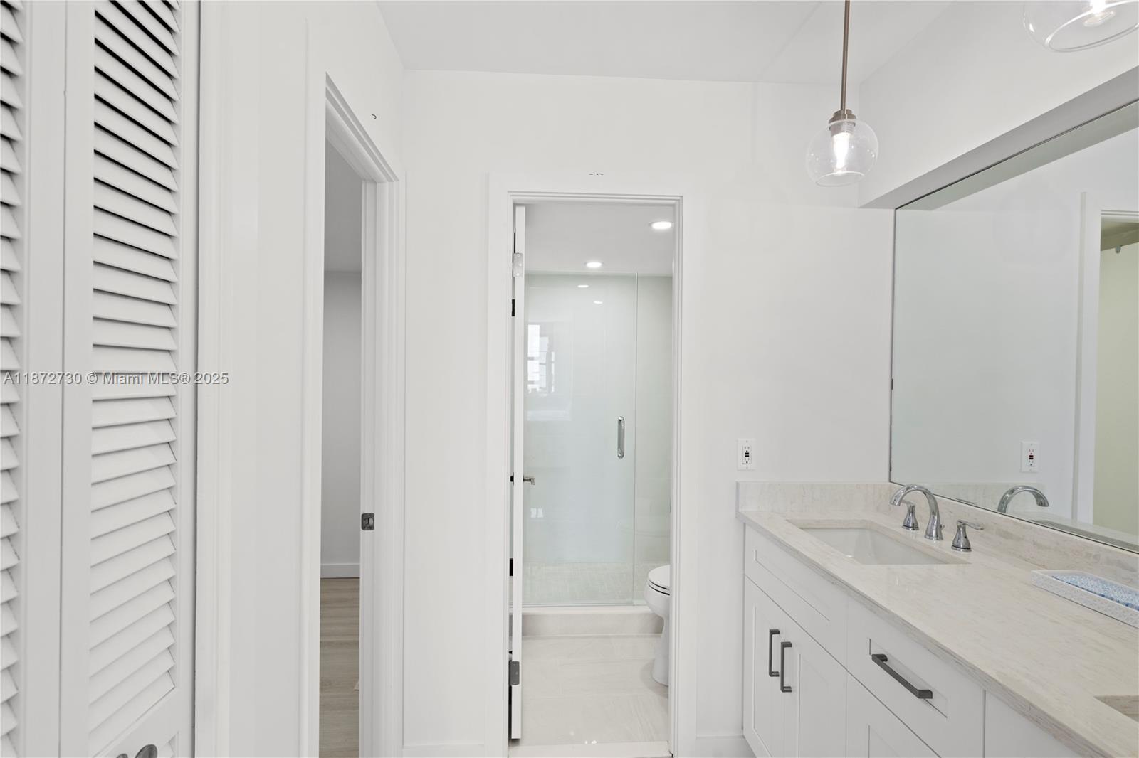 ROYAL COAST CONDO - Residential Lease