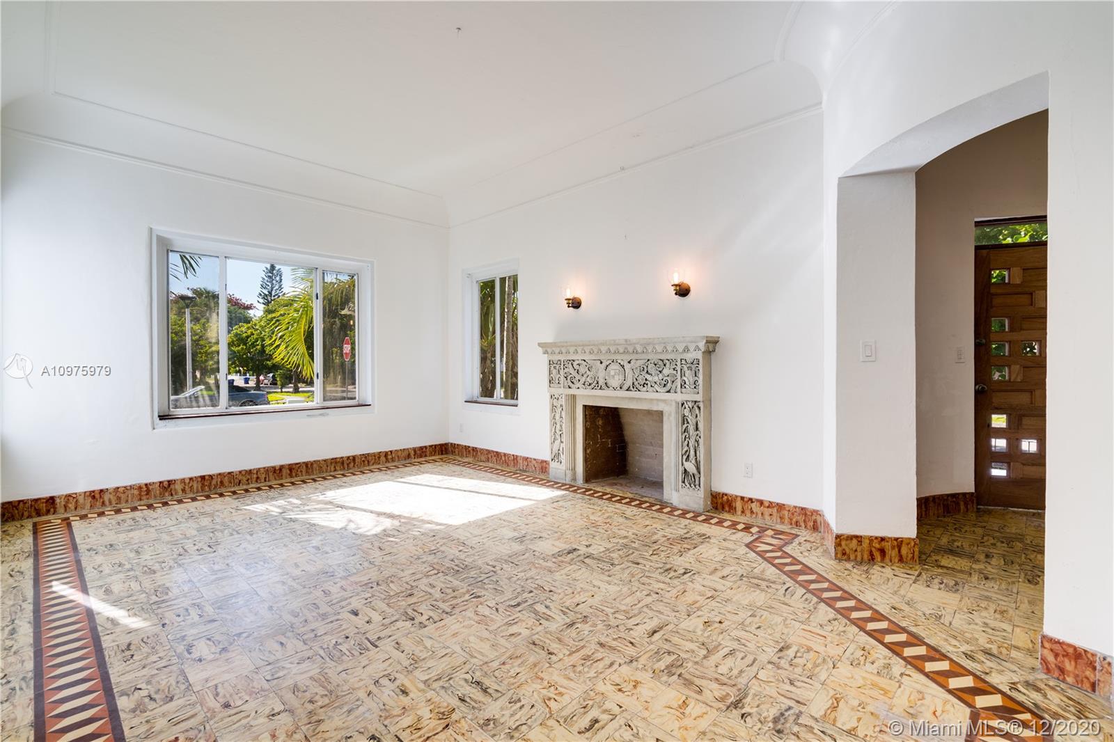 WATERBURY - Residential