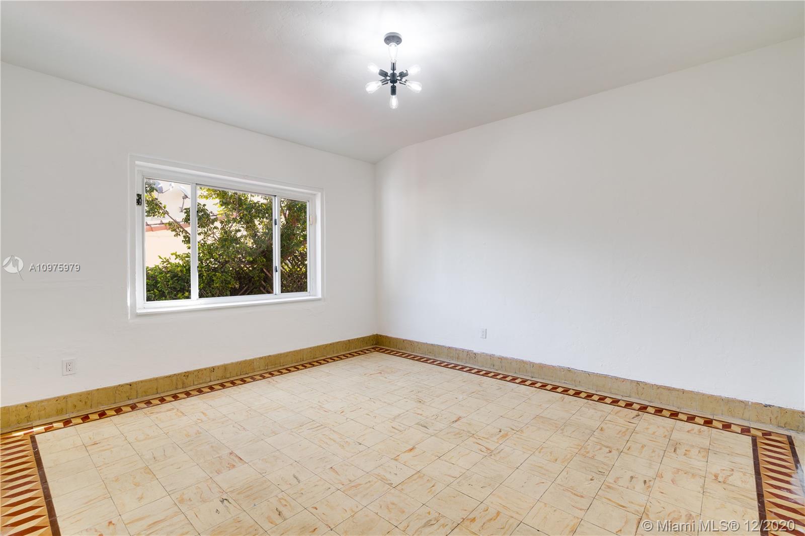 WATERBURY - Residential