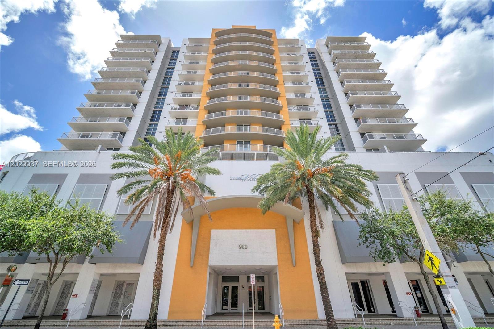 900 SW 8th St 1103