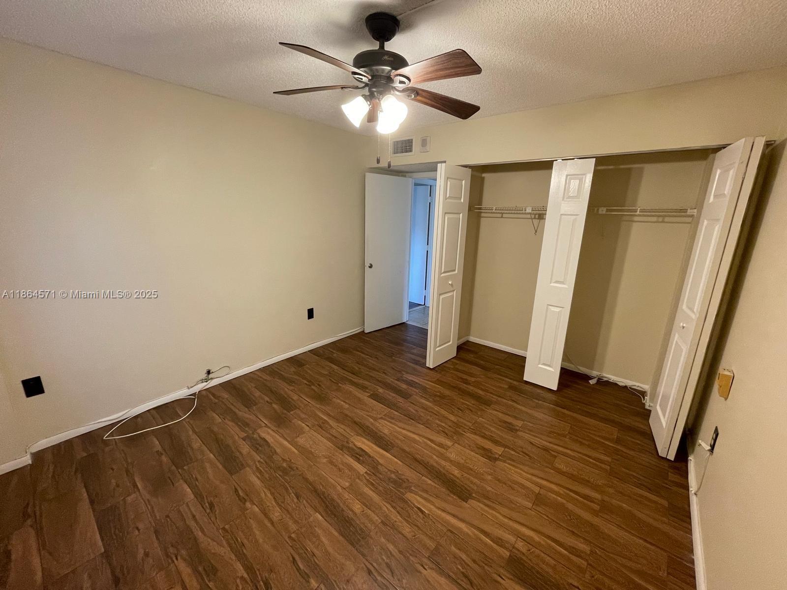 MANORS OF INVERRARY XII - Residential