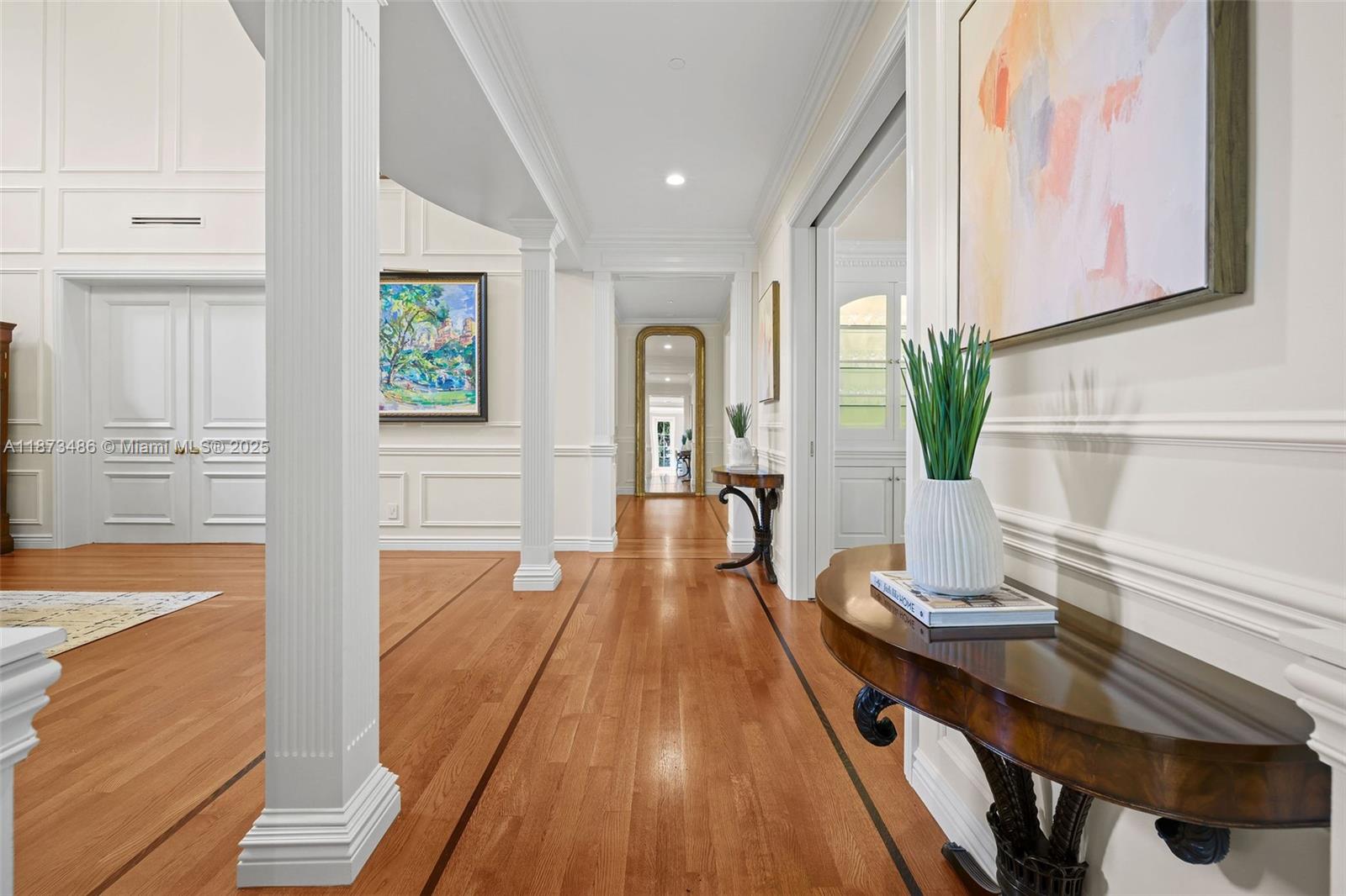 PALM VISTA - Residential