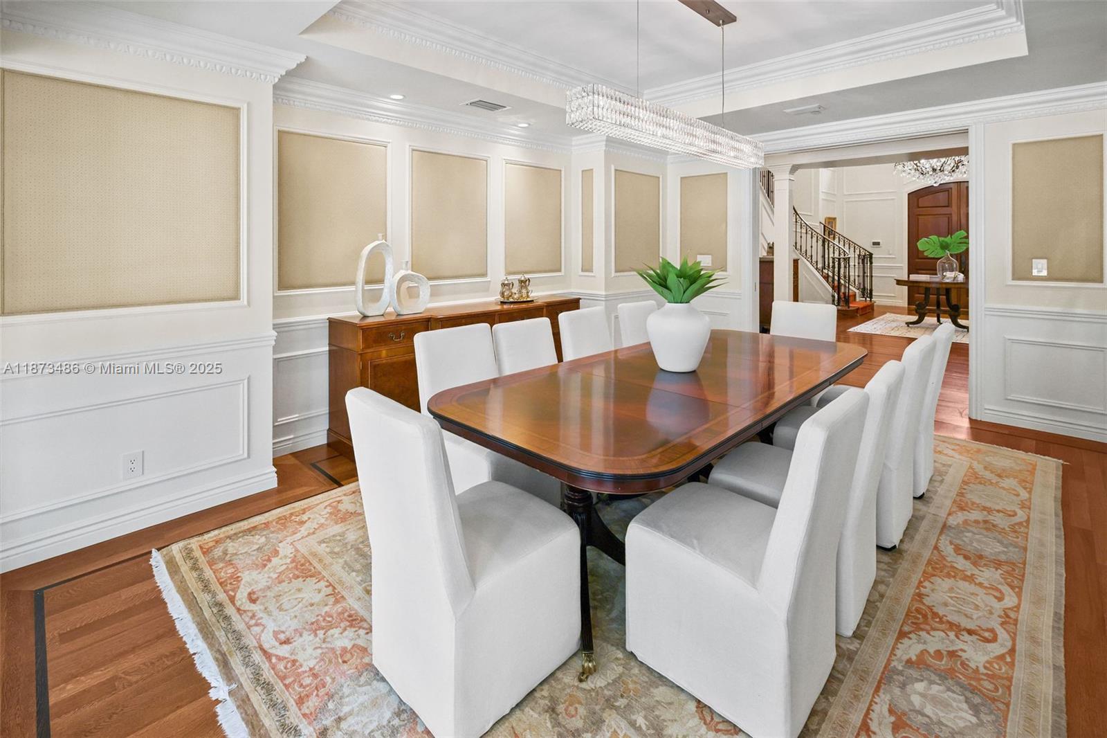 PALM VISTA - Residential