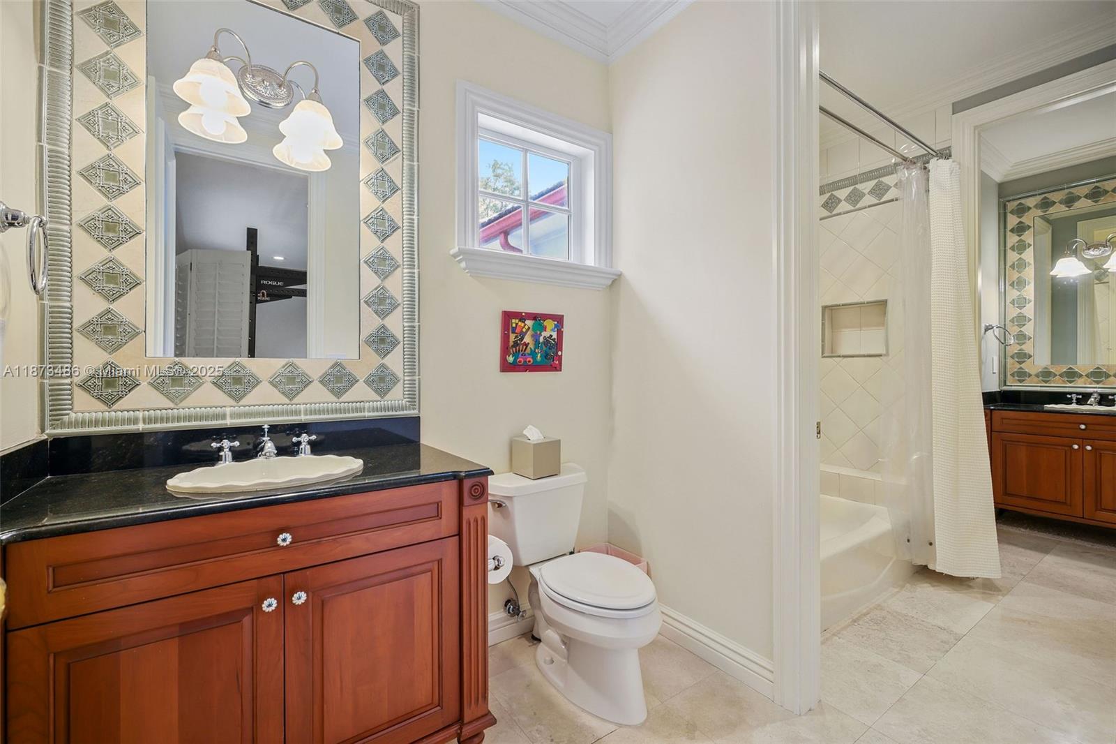 PALM VISTA - Residential