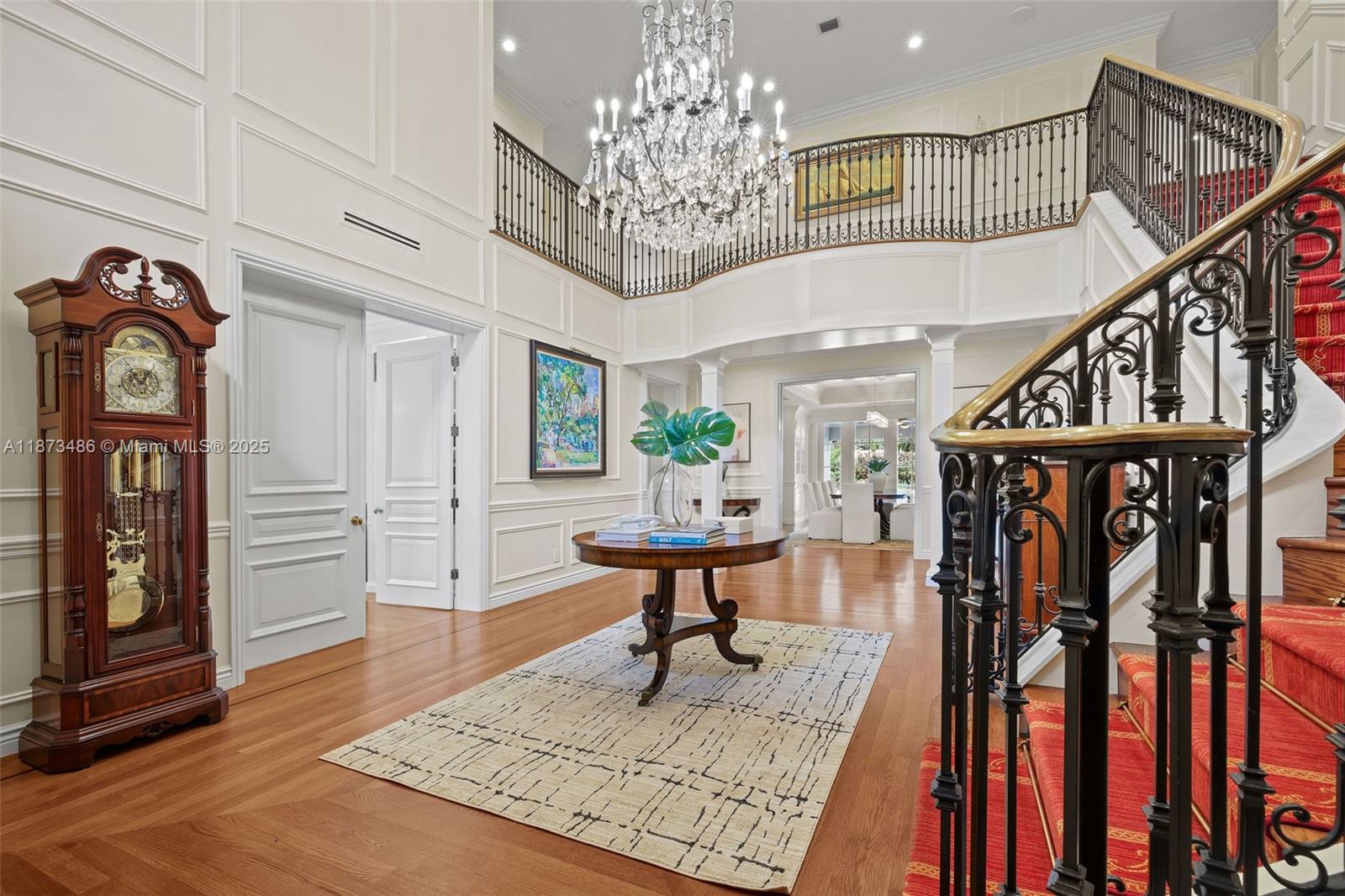 PALM VISTA - Residential