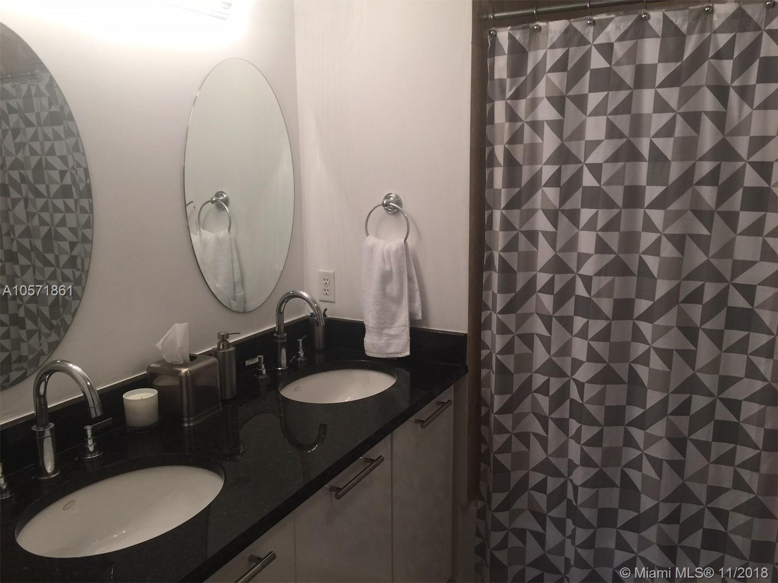 LOFTS AT MAYFAIR CONDO - Residential Lease