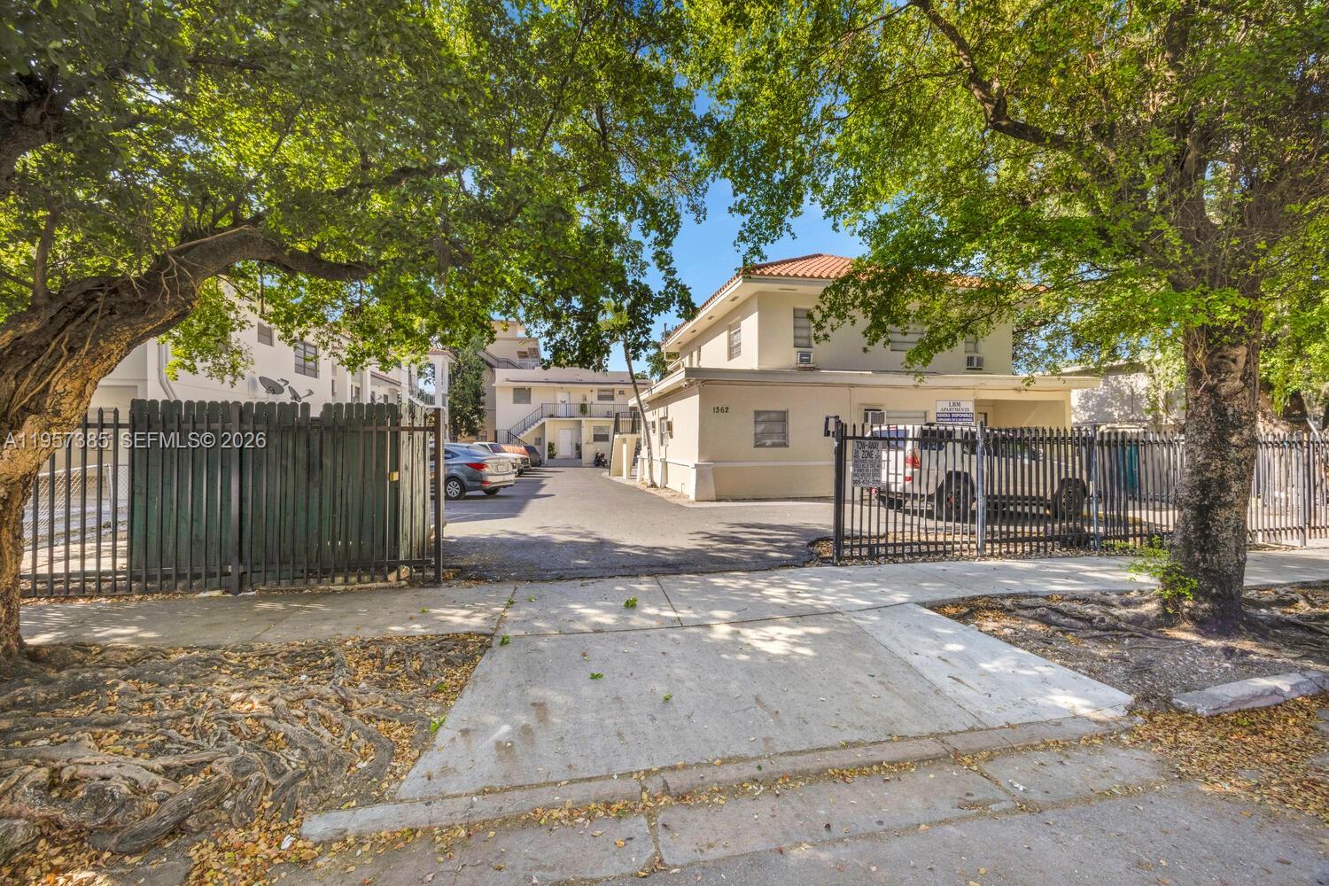 LAWRENCE ESTATES LAND COS - Residential Income